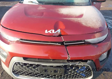 2022 Kia Soul Lx z USA, uszkodzony, nr VIN KNDJ23AU1N7807806